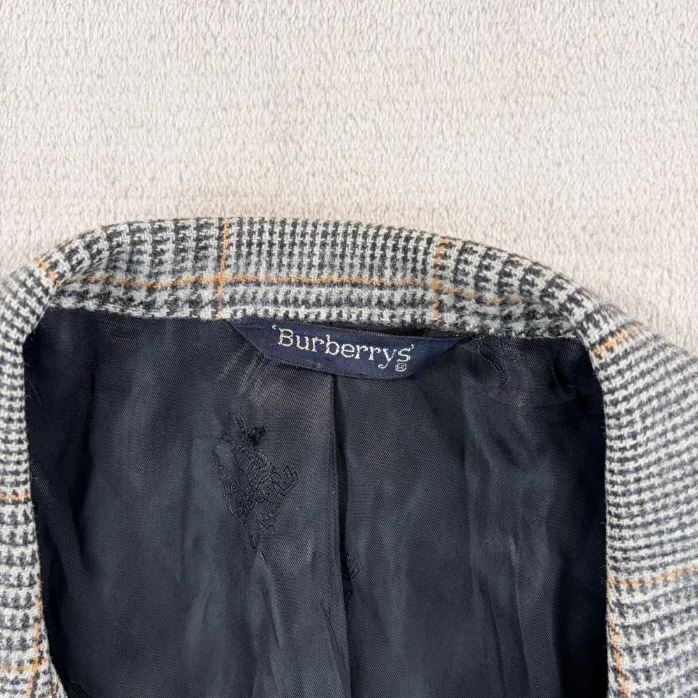 Burberry this vintage